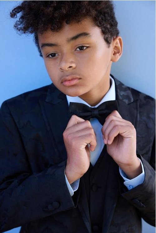 Ibrahim Ivan Troy Simonin as Child Abel