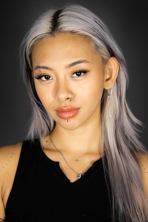 Grace Dumdaw as Madison