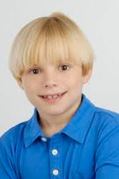 Maximillian Stebelsky as Eric