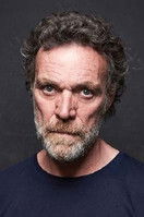 Alfonso Delgado as Cartero