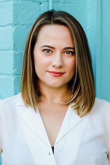 Rowen Barnes as Jeannie