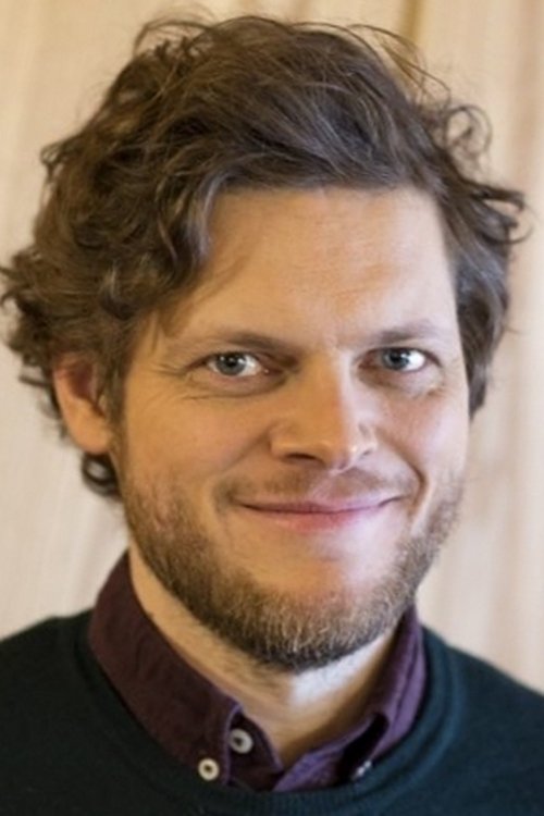 Hans Olav Brenner as Robert