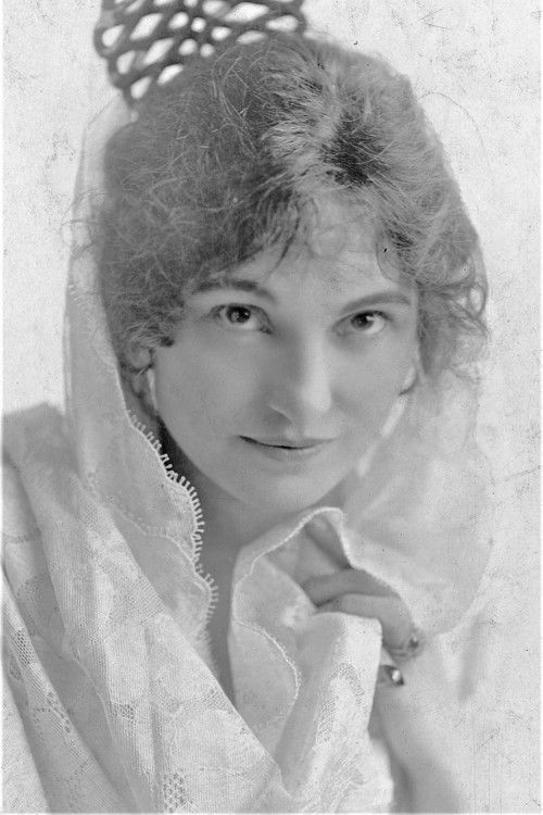 Lucille Young as Marianne De Voe