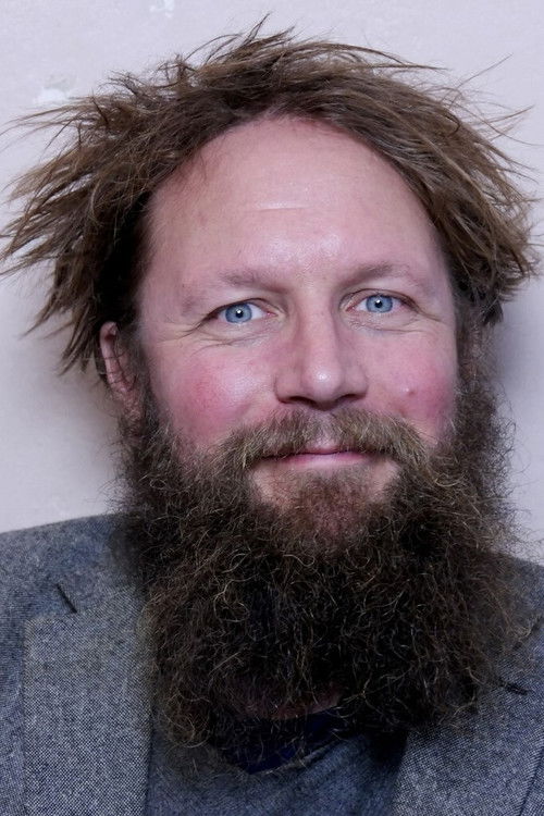 Bonaventure Gacon as Cornélius Blum