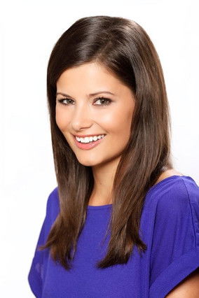 Agnieszka Sienkiewicz as Wiki Dobrowolska