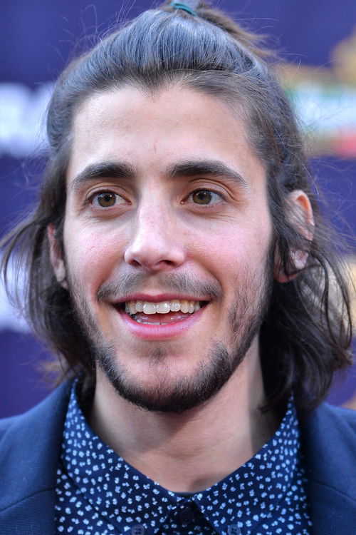 Salvador Sobral as Stubbs