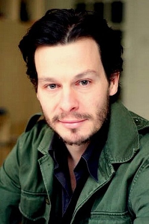 Christophe Laparra as Solence