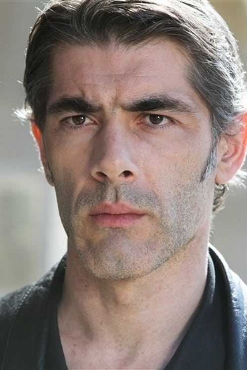 Philippe Maymat as Bob