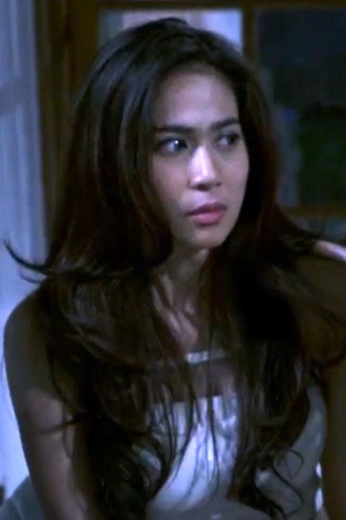 Mega Puspitasari as Merlin