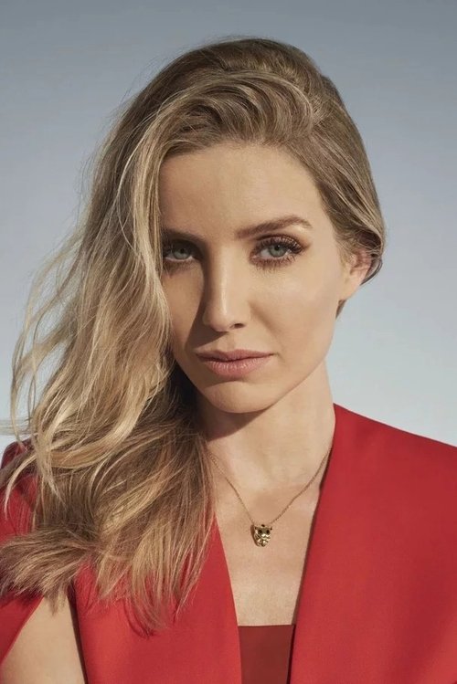 Annabelle Wallis as Arabella Green
