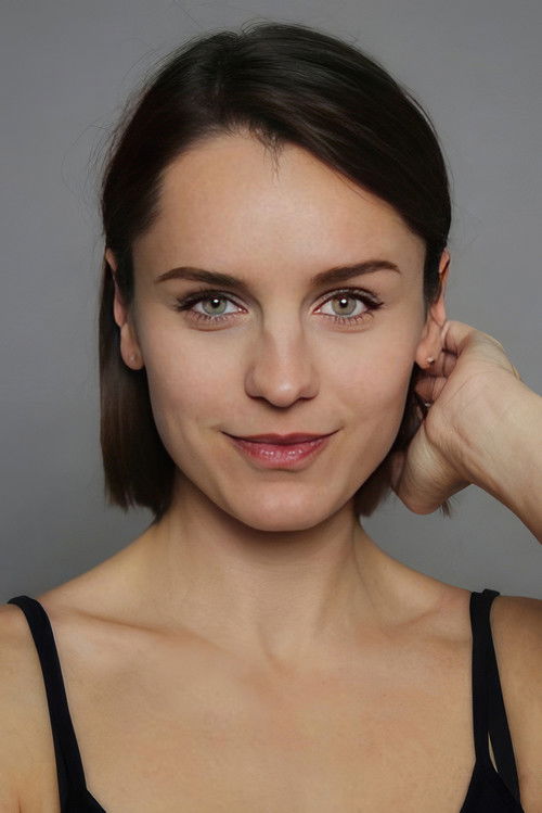 Monika Šagátová as Hana Kopecká