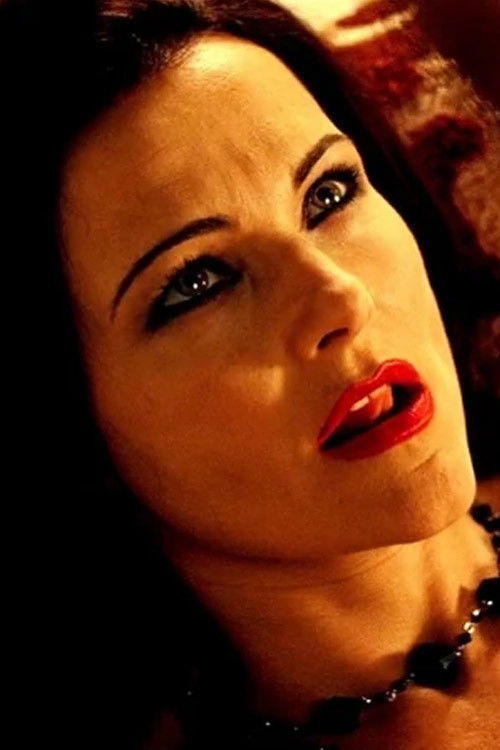 Monika Maláčová as Iva