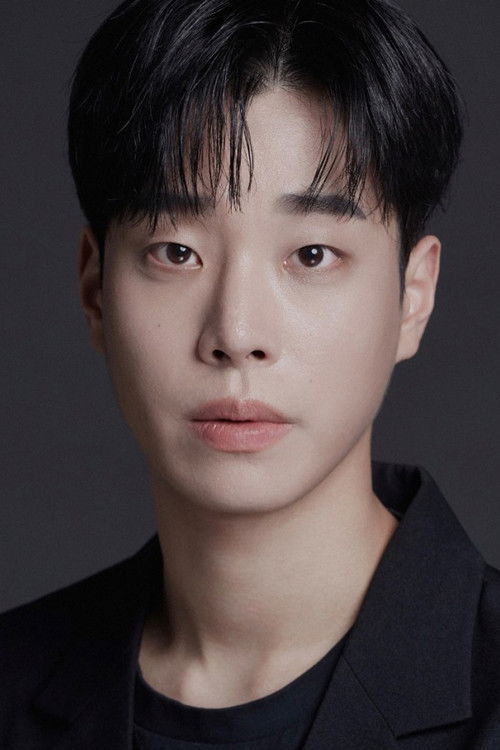 Min Woo-seok as Young-hyun A