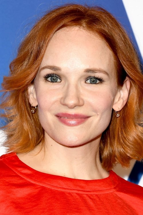 Marianne Farley as Gina Matthews