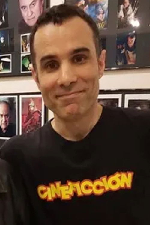 Darío Lavia as Himself