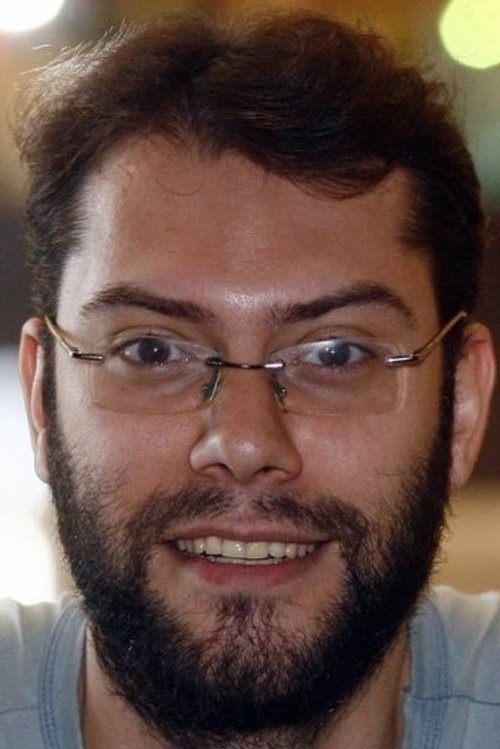 Angelo Defanti as Repórter