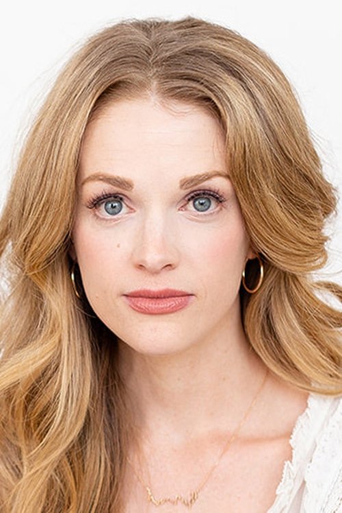 Leeann Dearing as Wife