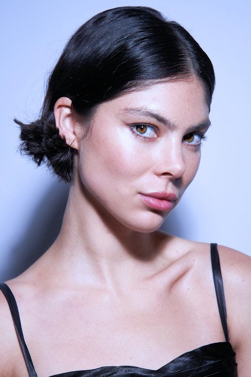 Azizi Donnelly as Sarah