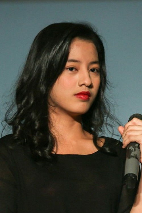 Novinta Dhini as Tiara