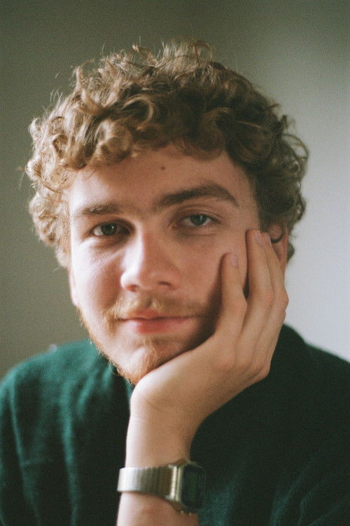 Luke Donovan as Bus Driver