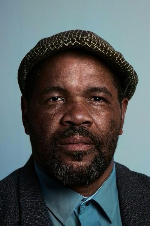 David Ndjavera as Main officer