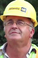 Charles Barkhouse as Expert