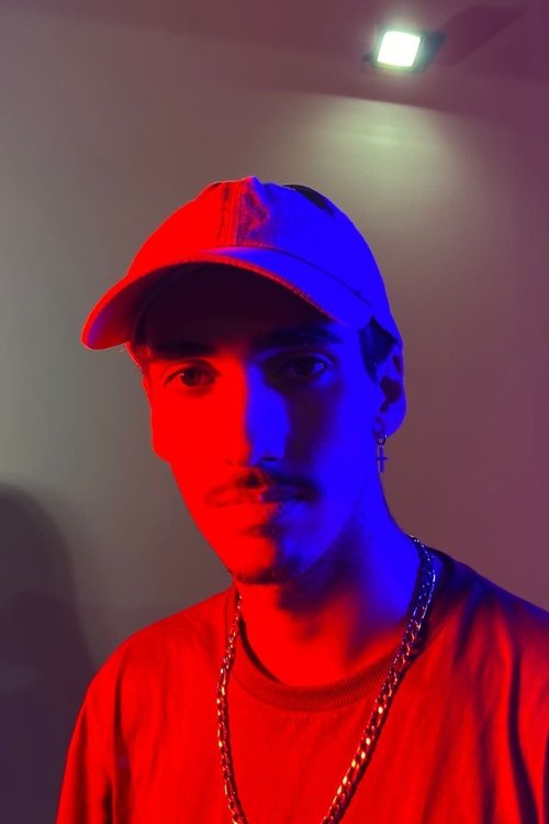 Téo Dottori as Ezekiel