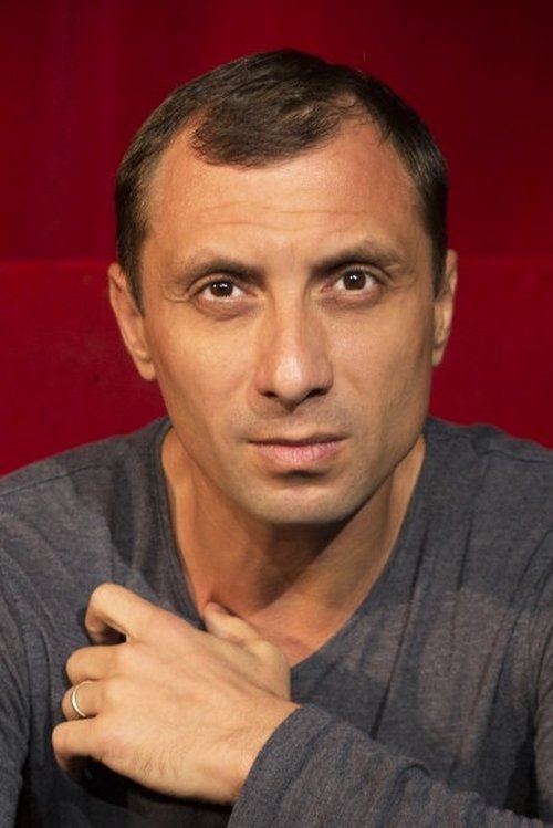 Ion Grosu as Chirpici