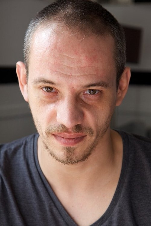 Pascal Loison as Homme de main des survivants