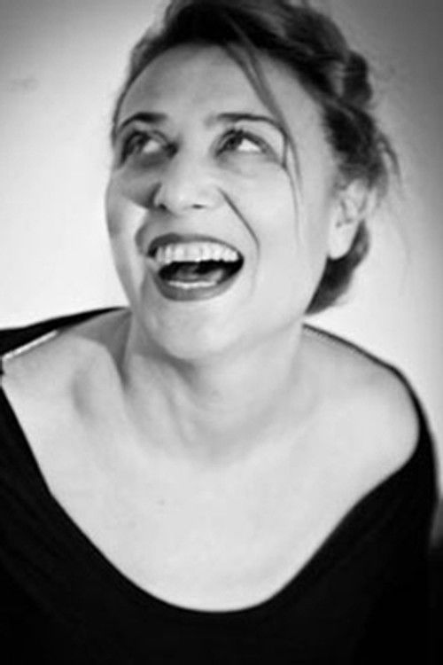 Marina Gayotto as Ella misma