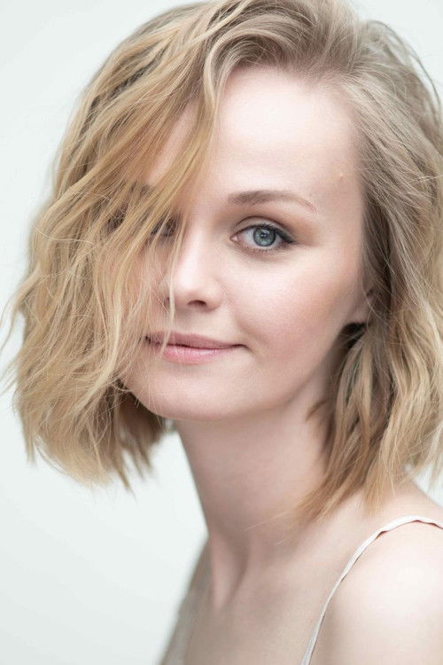 Sofiya Salman as Sonya