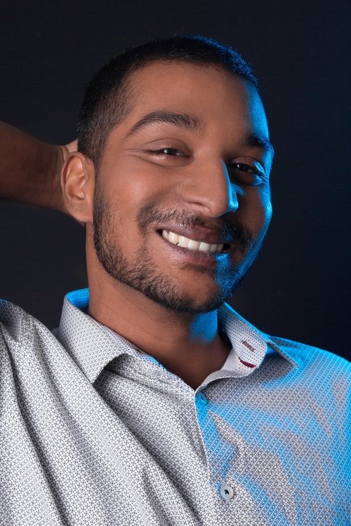 Purshoothe Thayalan as Kaushik