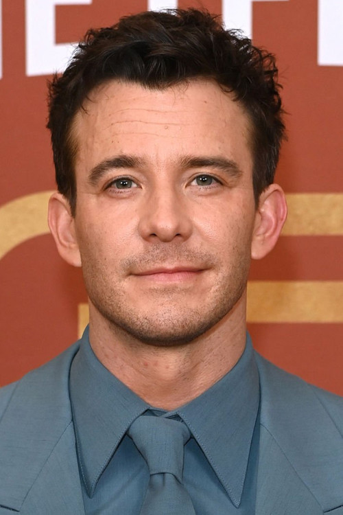 Luke Thompson as Warrant Officer