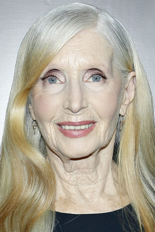 Helena Norowicz as Reunion Participant