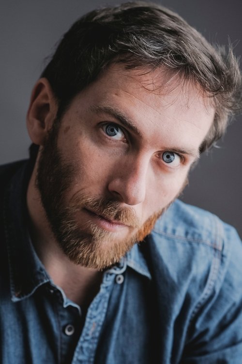 Daniel Viana as Writer