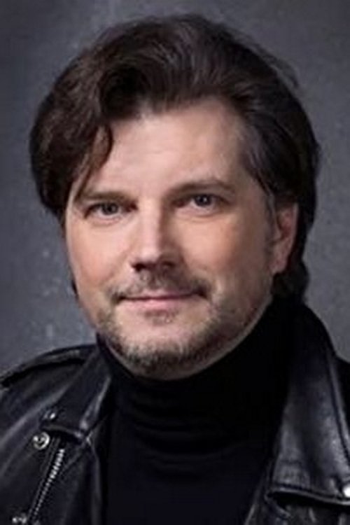 Maksym Mykhailychenko as Lev