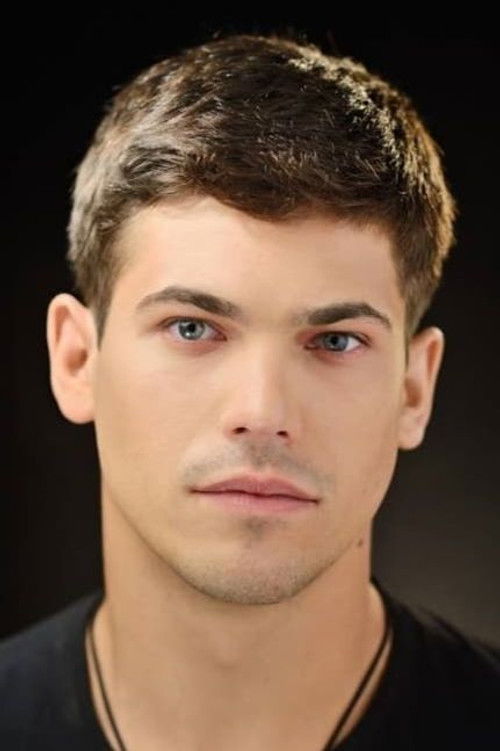 Aliaksiej Jaravienka as Matvii