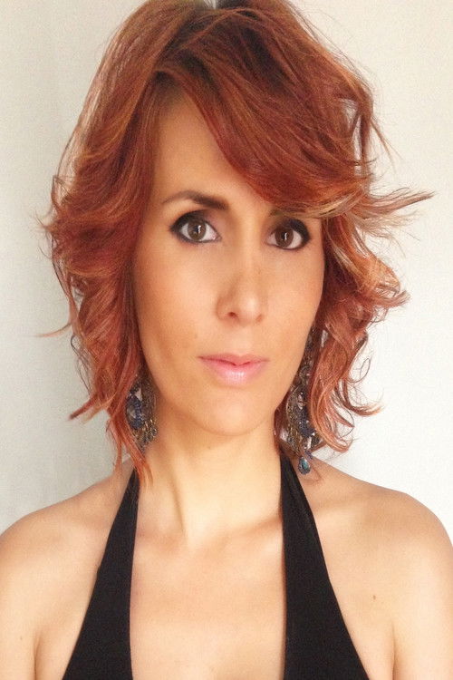 Barbara Buracchio as Amélie