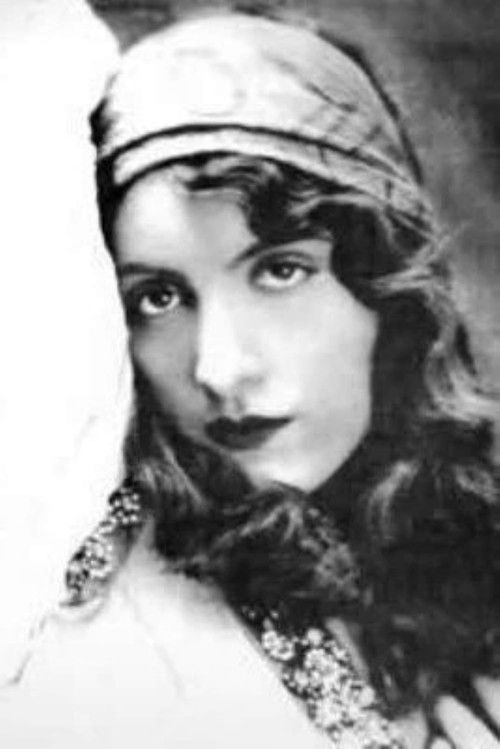 Eva Schnoor as Helena