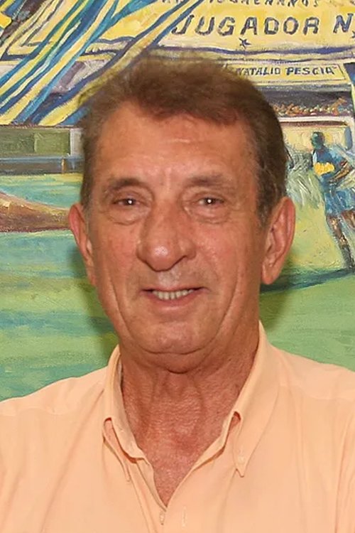 Antonio Rattín as Self - Interviewee