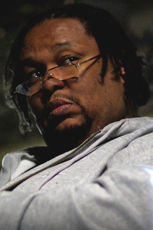 Robert F. Chew as Fat Ass Manager