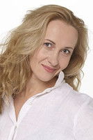 Marika Barabanštšikova as Marta Esko