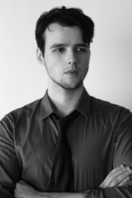 Ricardo Duarte as Man