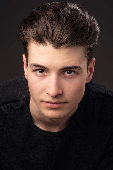 Ashton Showers as Harold Weston