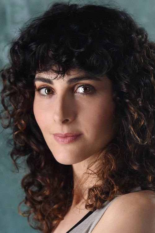 Jessica Kaye as Delia