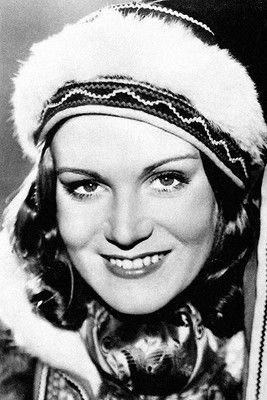 Aino Taube as Ingrid Månsson