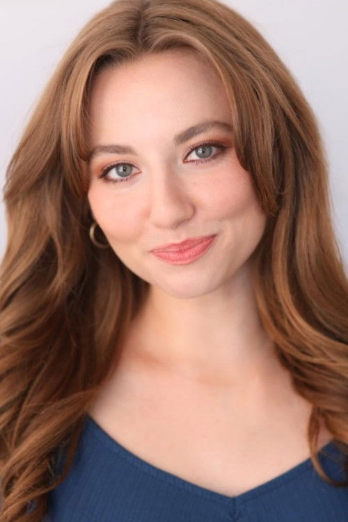 Cassidy Spring as Leila Anderson