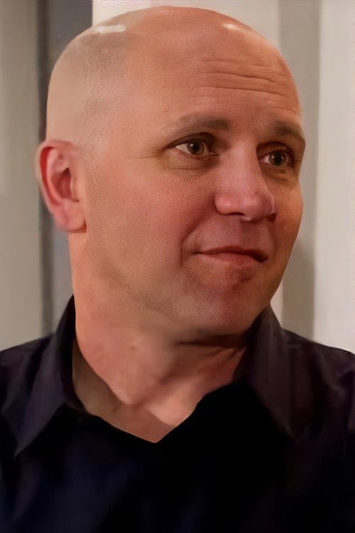 Milan Cheylov as Chadwick Skinner