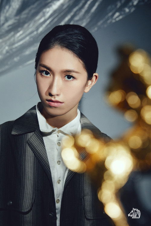 Chih-Ling Huang as Classmate