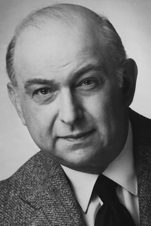 Merwin Goldsmith as Maxie